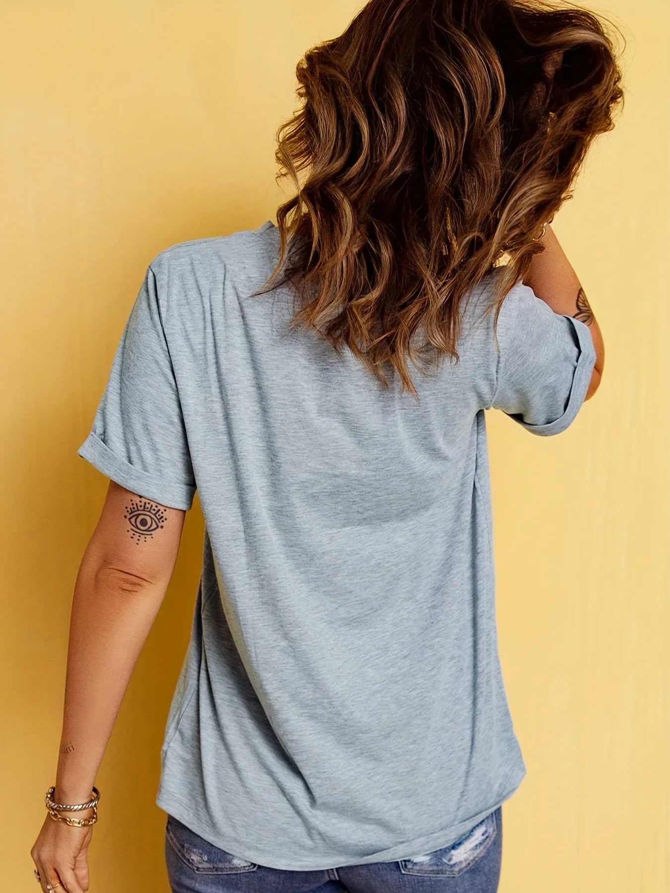 Paris Vibes, Effortless Style: Women's Casual Crew Neck Tee for Every Day